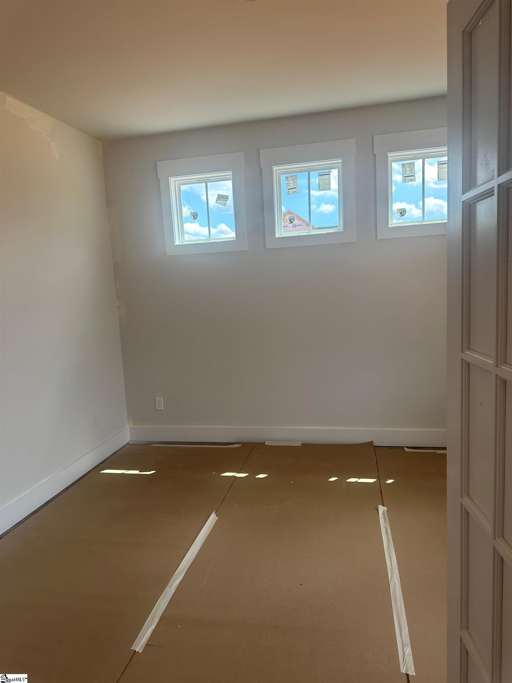 932 Tibetan Street Spartanburg, SC 29303