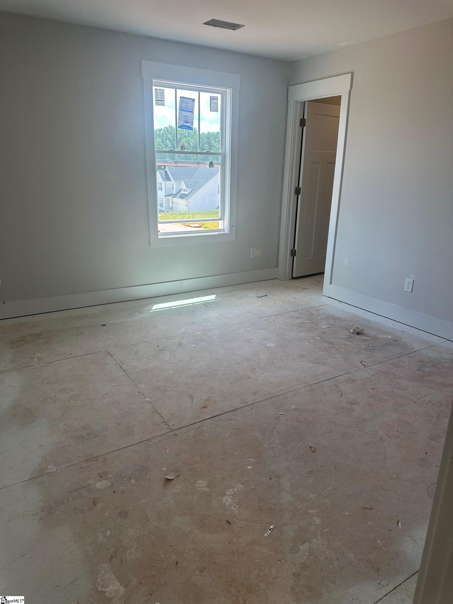 932 Tibetan Street Spartanburg, SC 29303