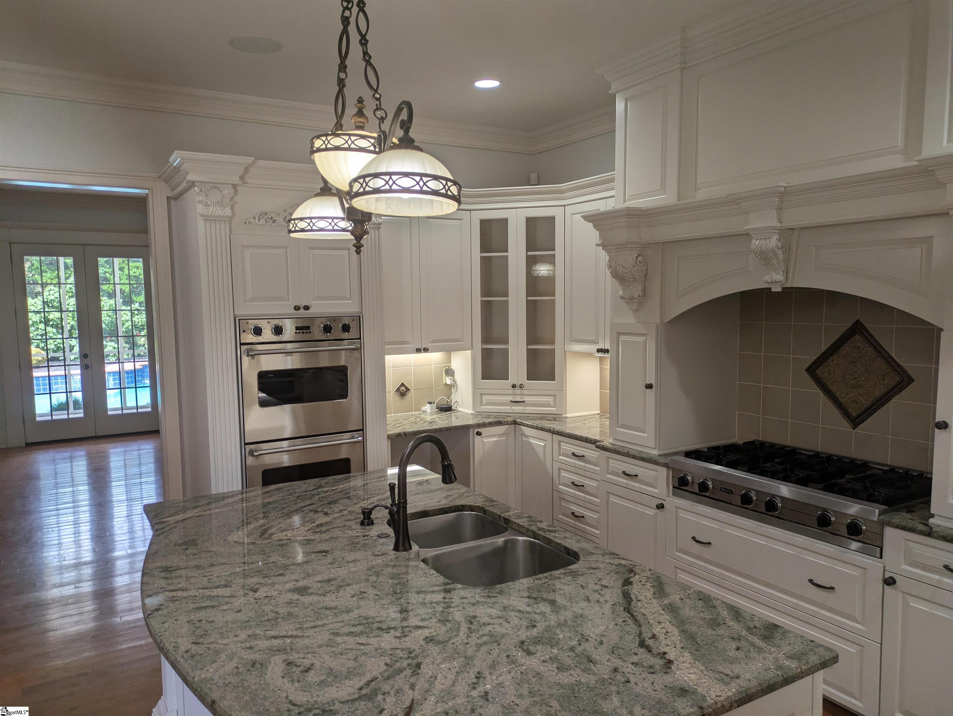 201 Corinthian Drive Simpsonville, SC 29681