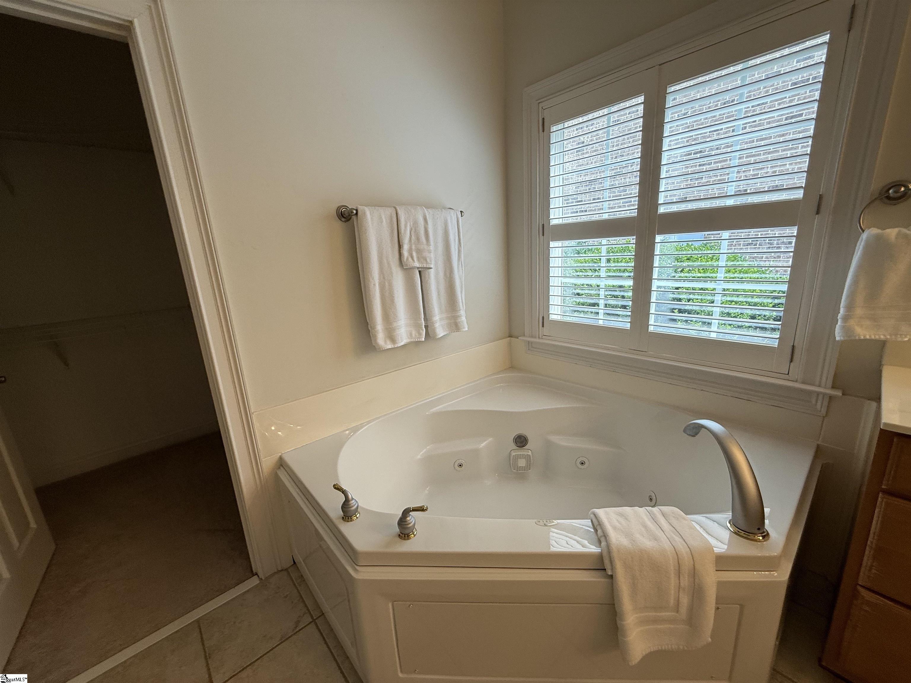 19 Ruby Lake Lane Simpsonville, SC 29680