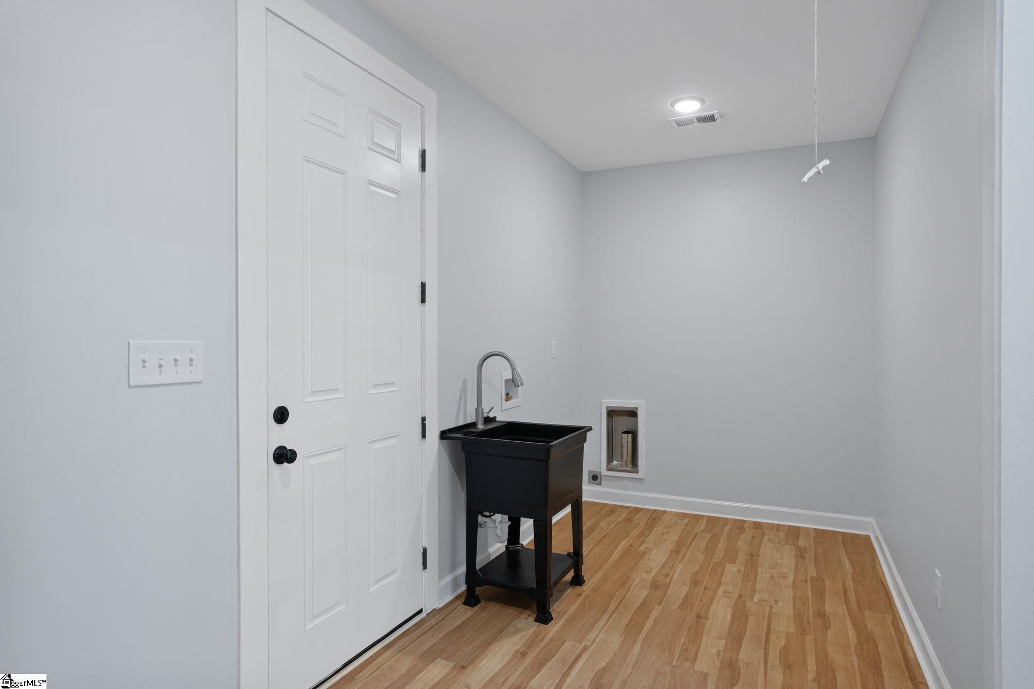 2705 Brook Hollow Drive Seneca, SC 29678