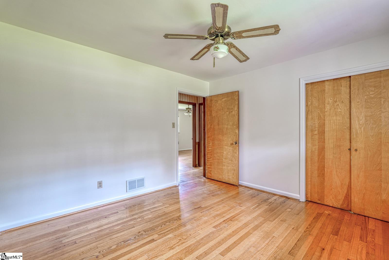 163 Walden Circle Spartanburg, SC 29301