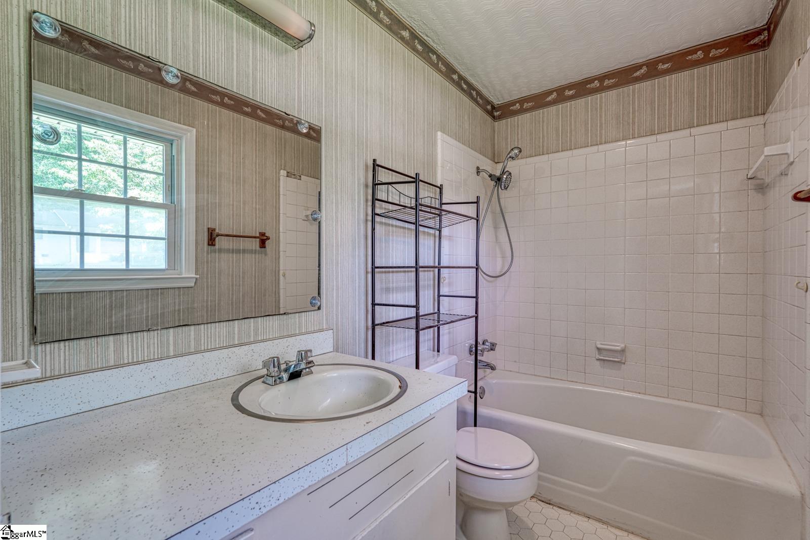 163 Walden Circle Spartanburg, SC 29301