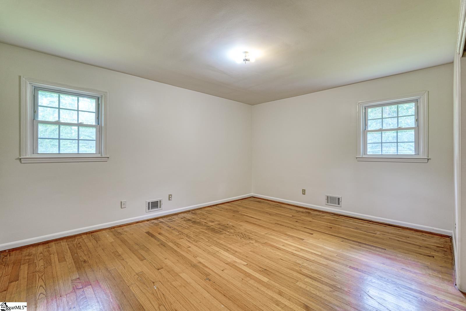 163 Walden Circle Spartanburg, SC 29301