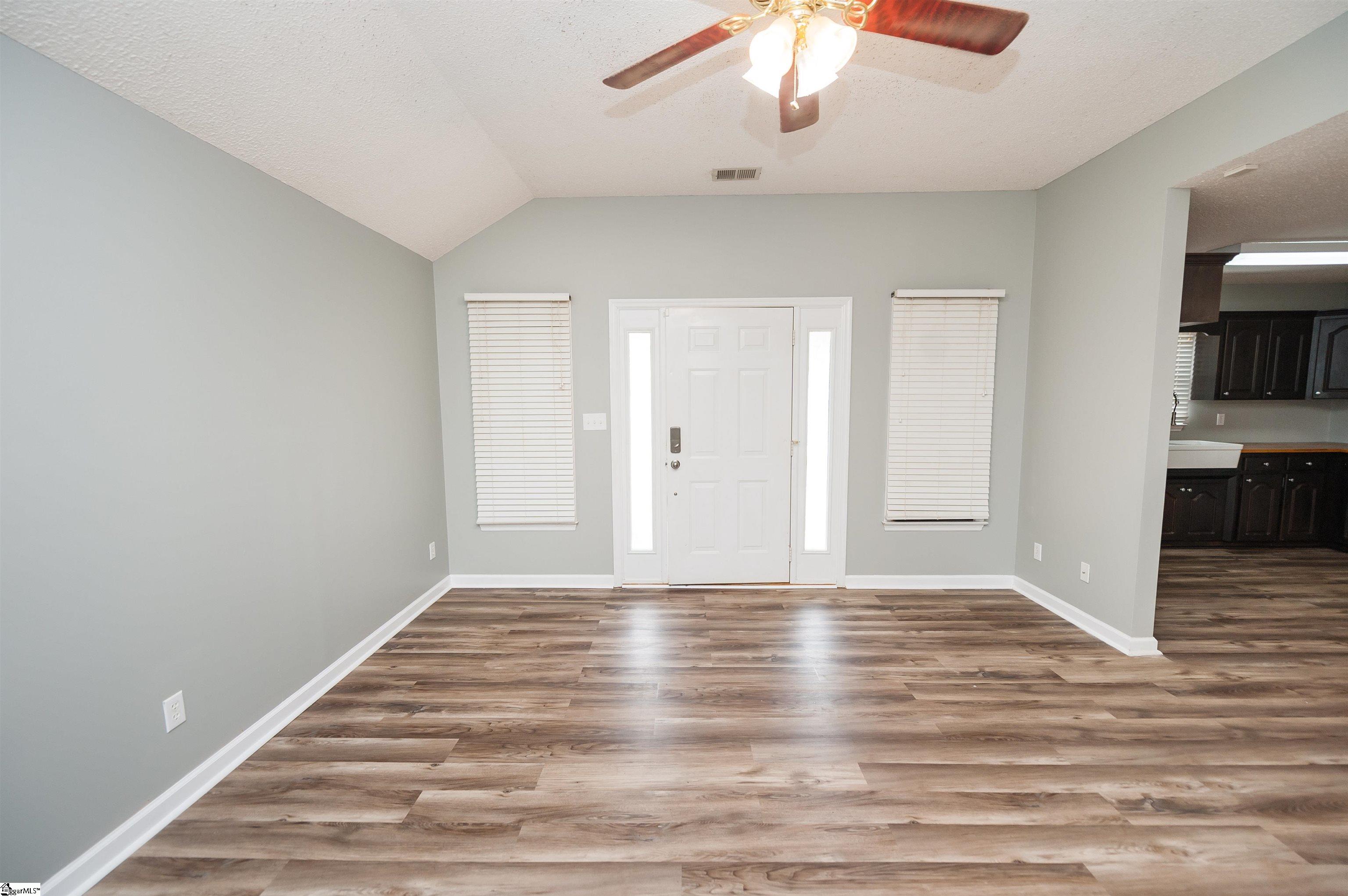 403 Brianna Drive Boiling Springs, SC 29316