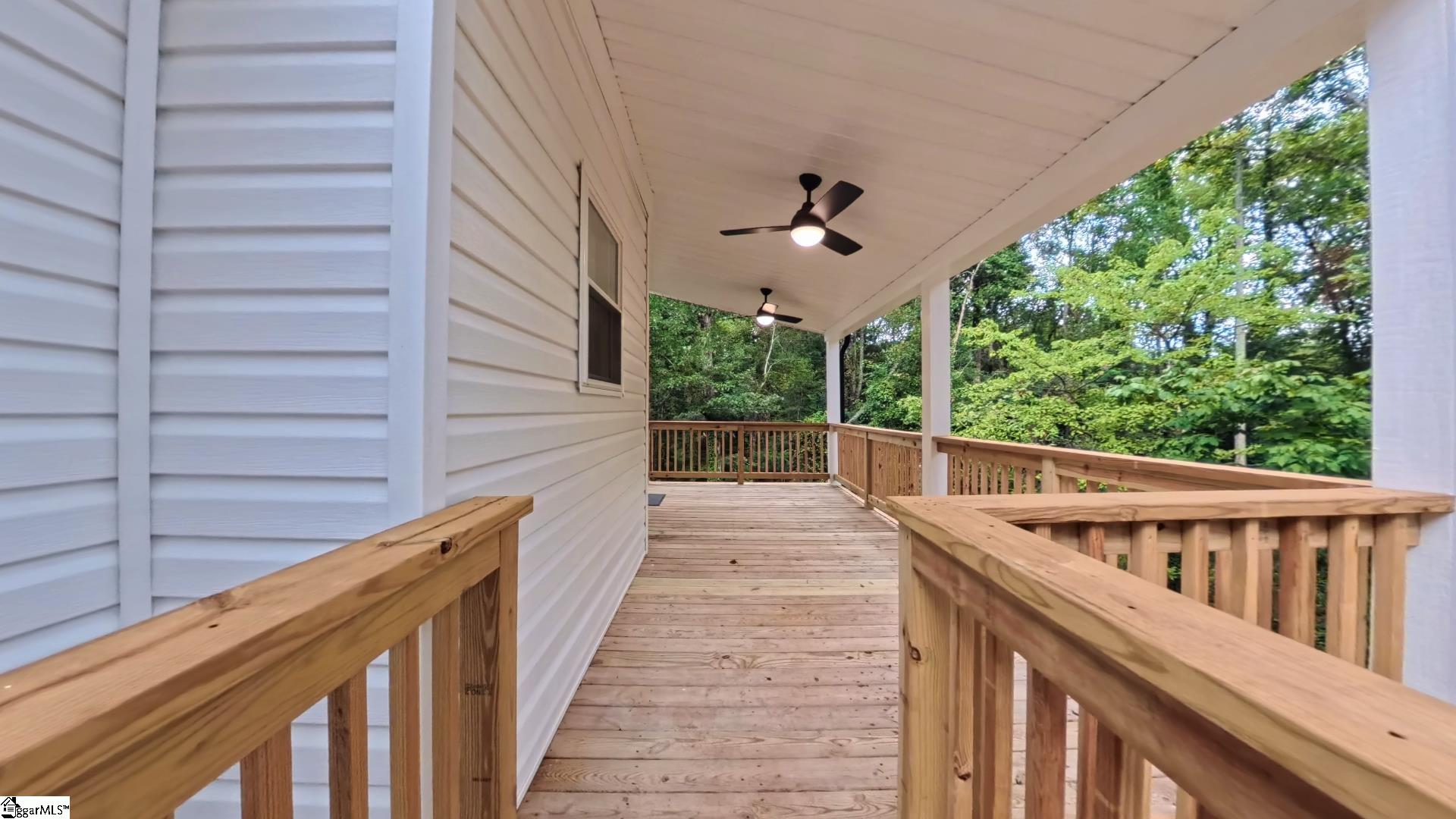 1017 Fox Row Taylors, SC 29687
