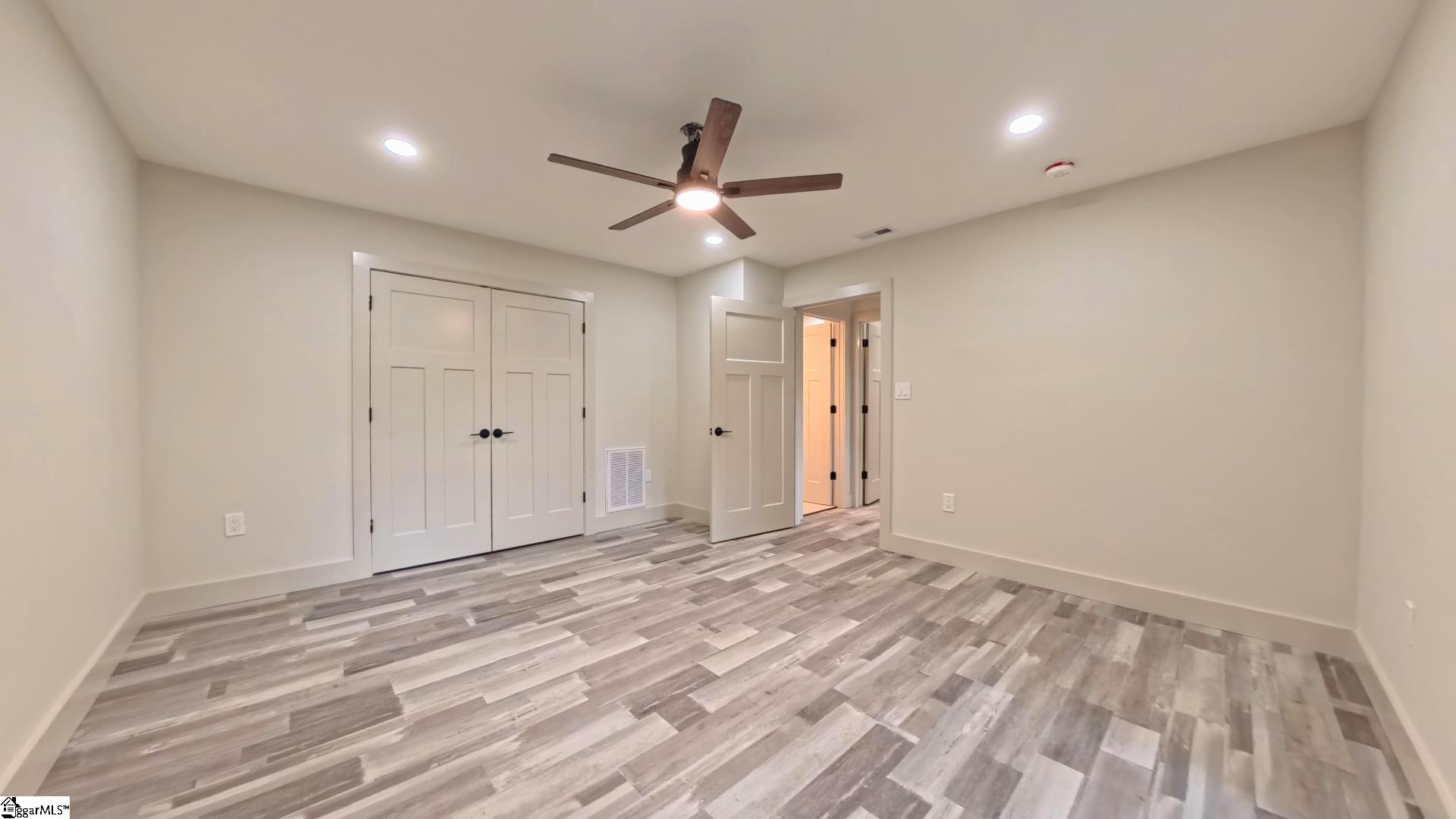 1017 Fox Row Taylors, SC 29687