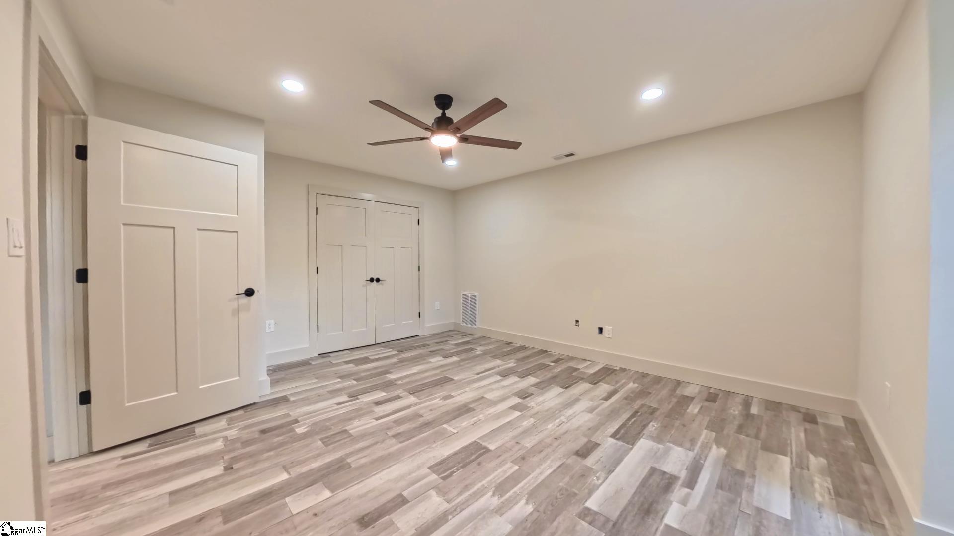 1017 Fox Row Taylors, SC 29687
