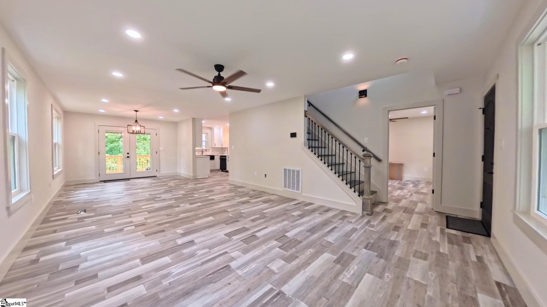 1017 Fox Row Taylors, SC 29687