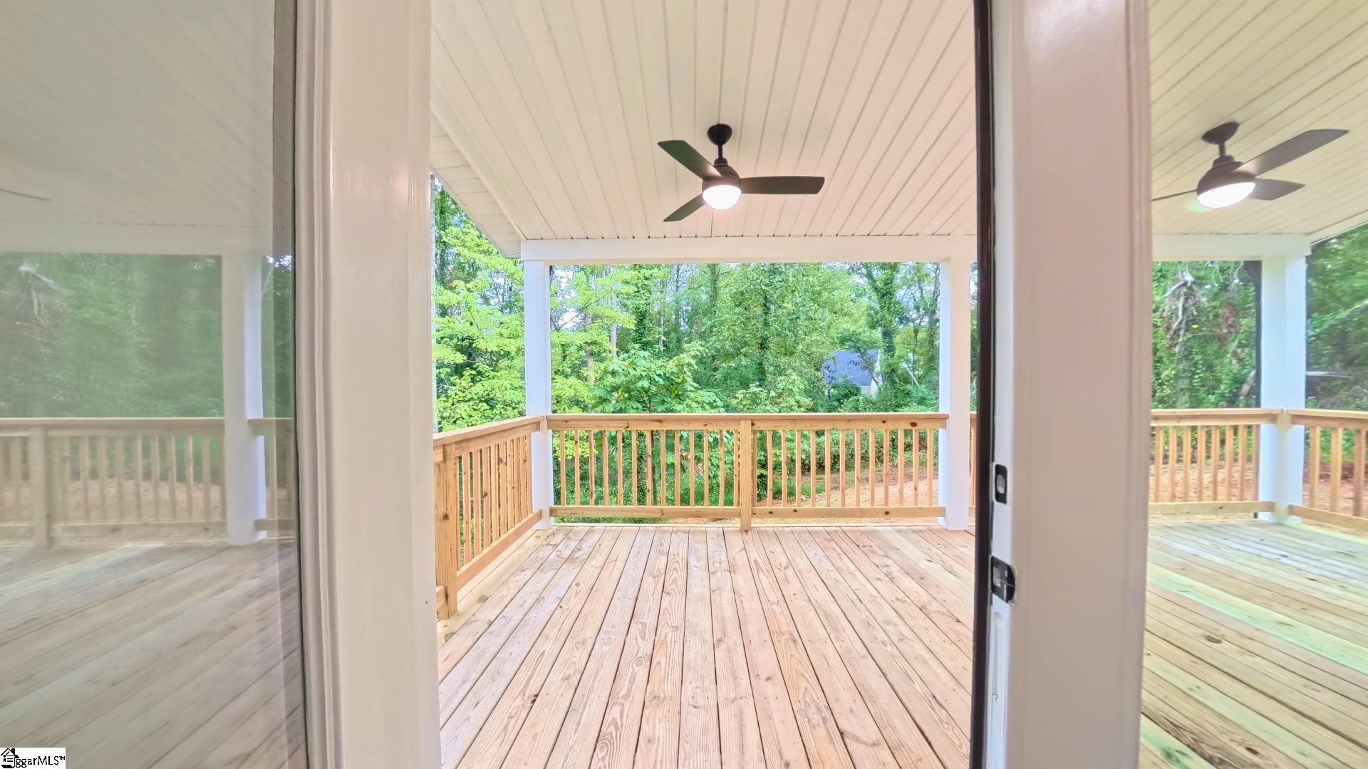 1017 Fox Row Taylors, SC 29687