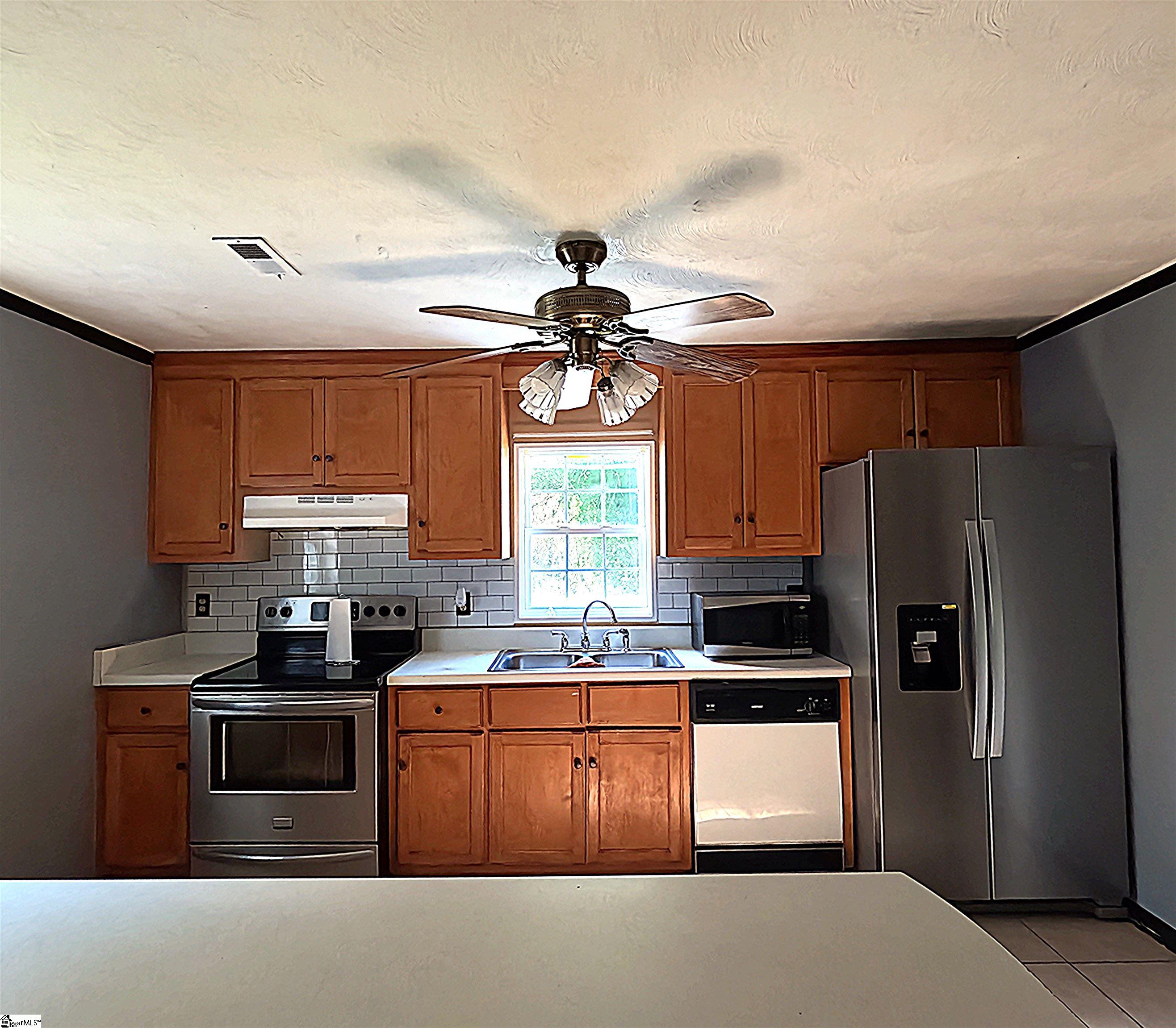 105 Anderson Street Spartanburg, SC 29301