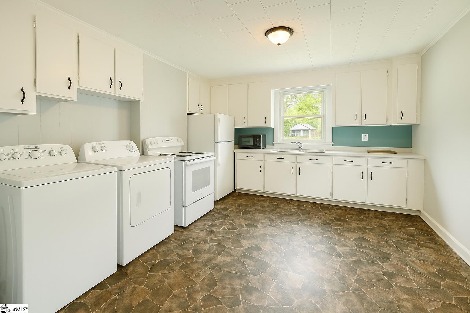 210 McDowell Street Laurens, SC 29360