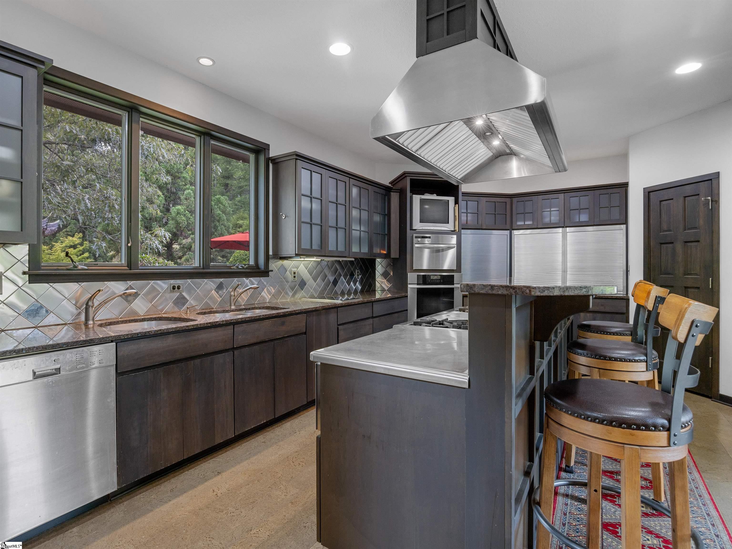 380 Montagu Drive Spartanburg, SC 29301