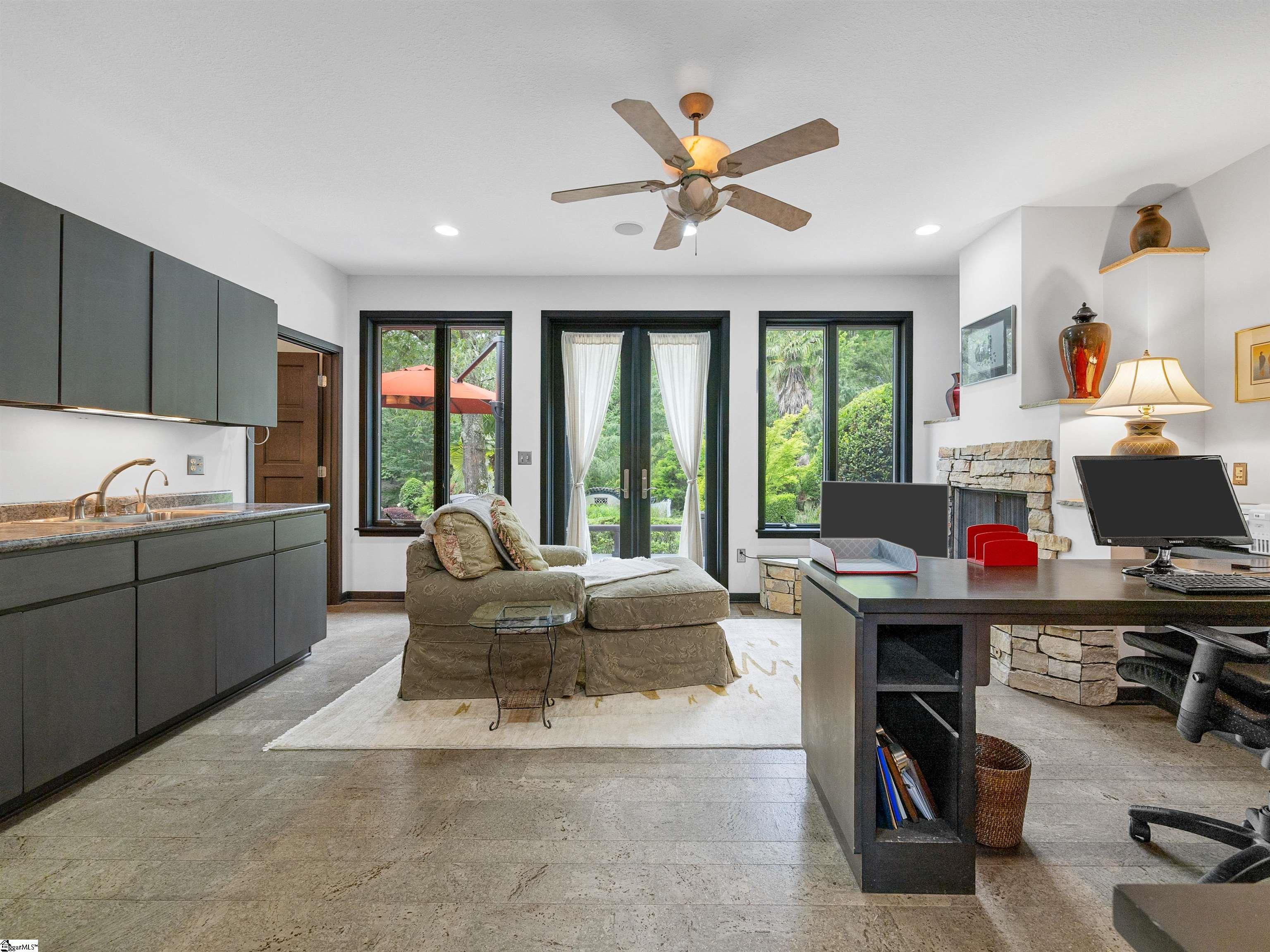 380 Montagu Drive Spartanburg, SC 29301