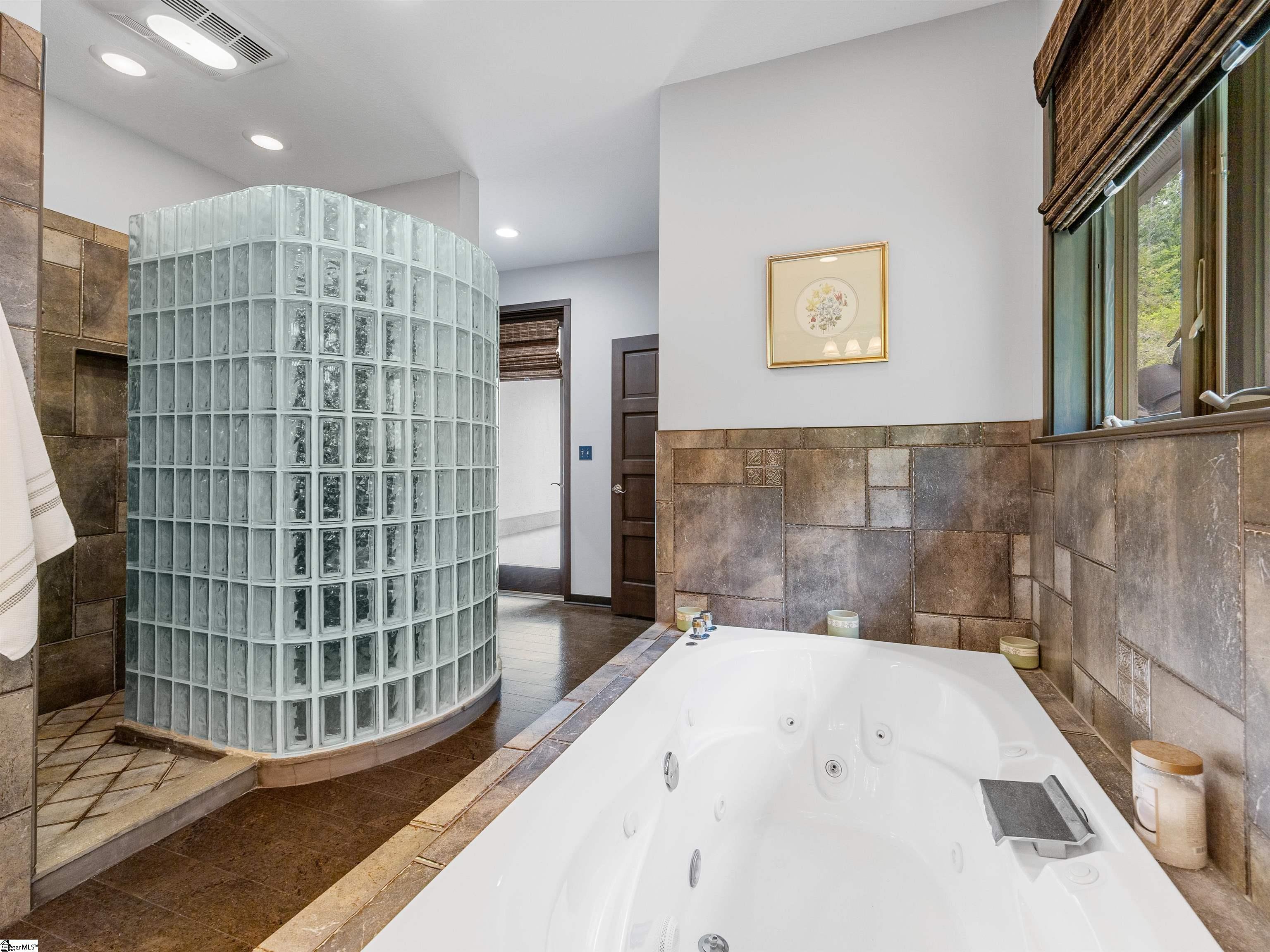 380 Montagu Drive Spartanburg, SC 29301