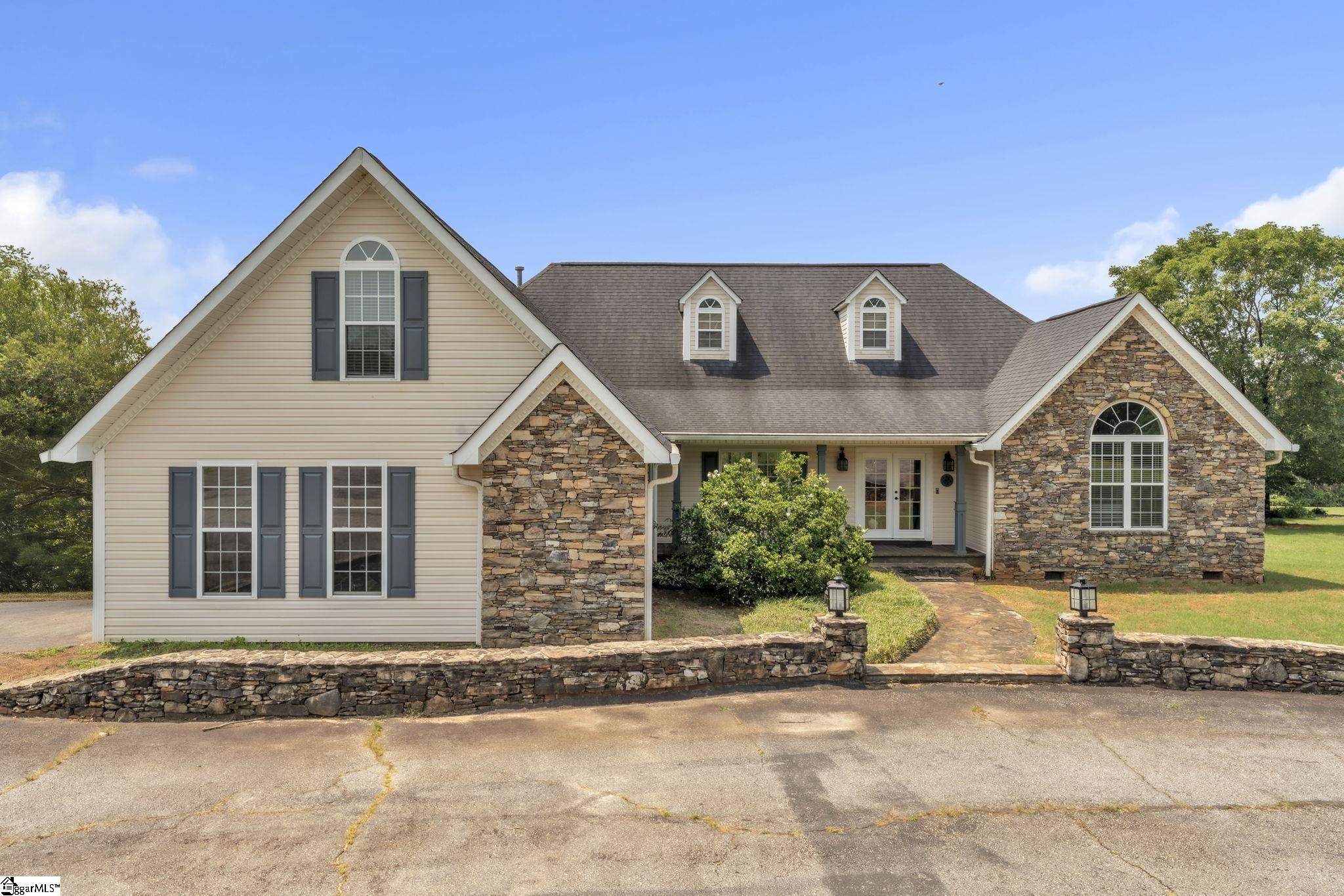 116 Fairway Drive Pickens, SC 29671
