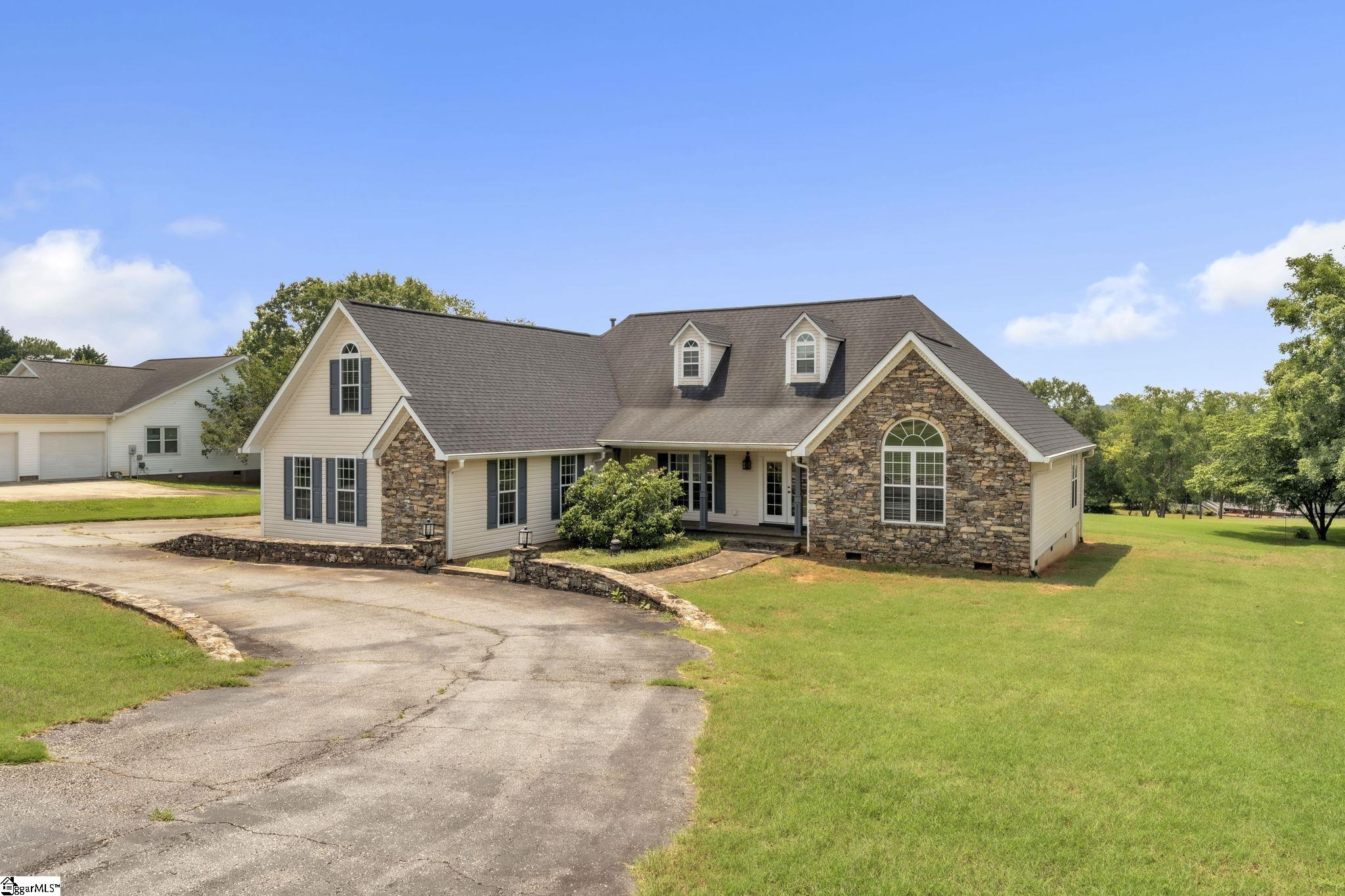 116 Fairway Drive Pickens, SC 29671