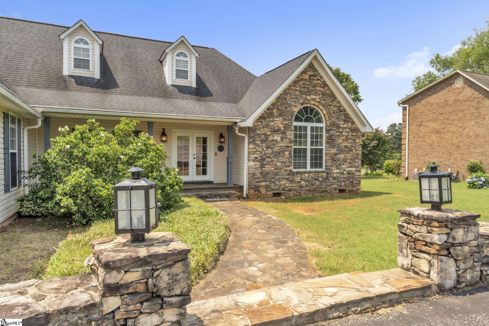 116 Fairway Drive Pickens, SC 29671