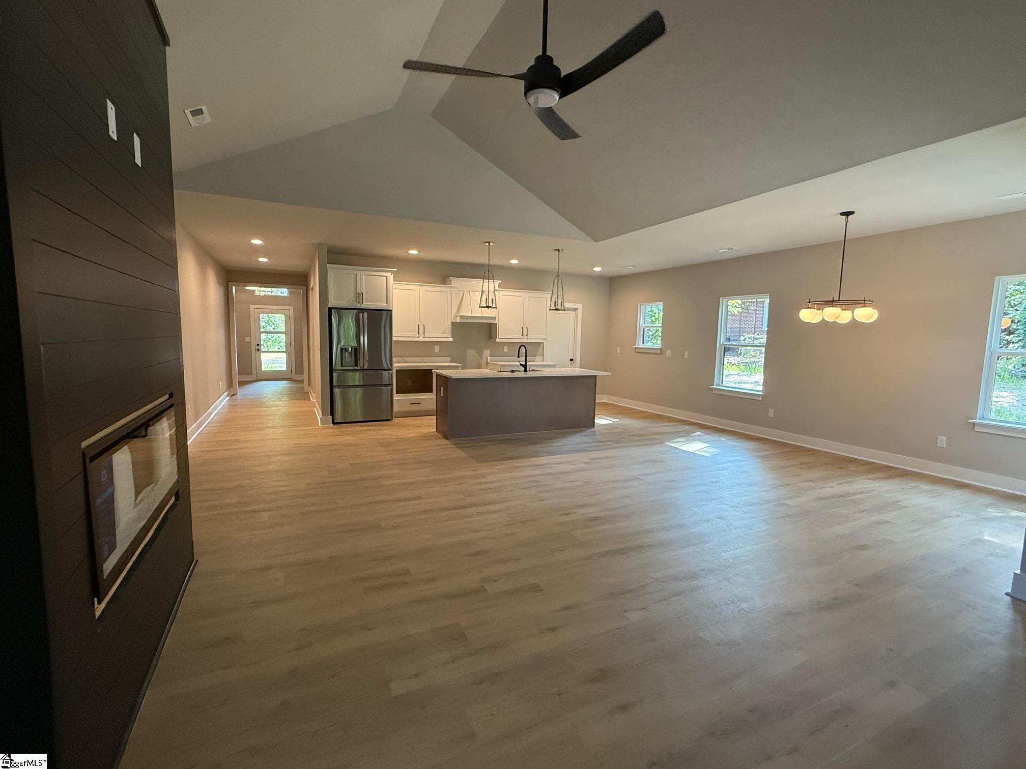 4 Sheffield Lane Taylors, SC 29687