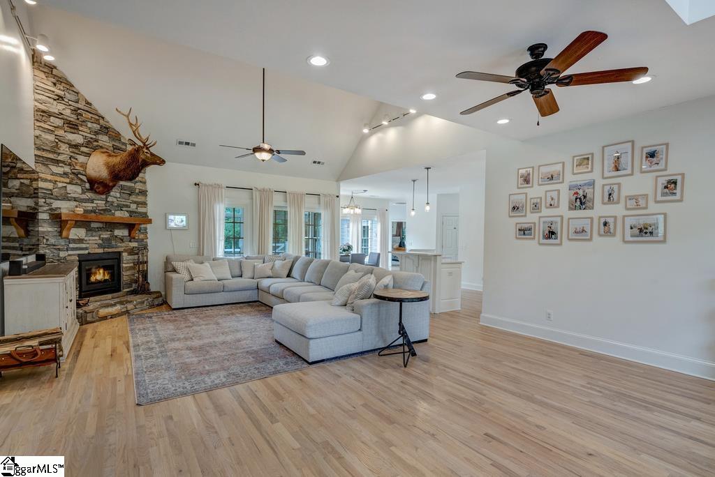 355 Night Lark Lane Campobello, SC 29322
