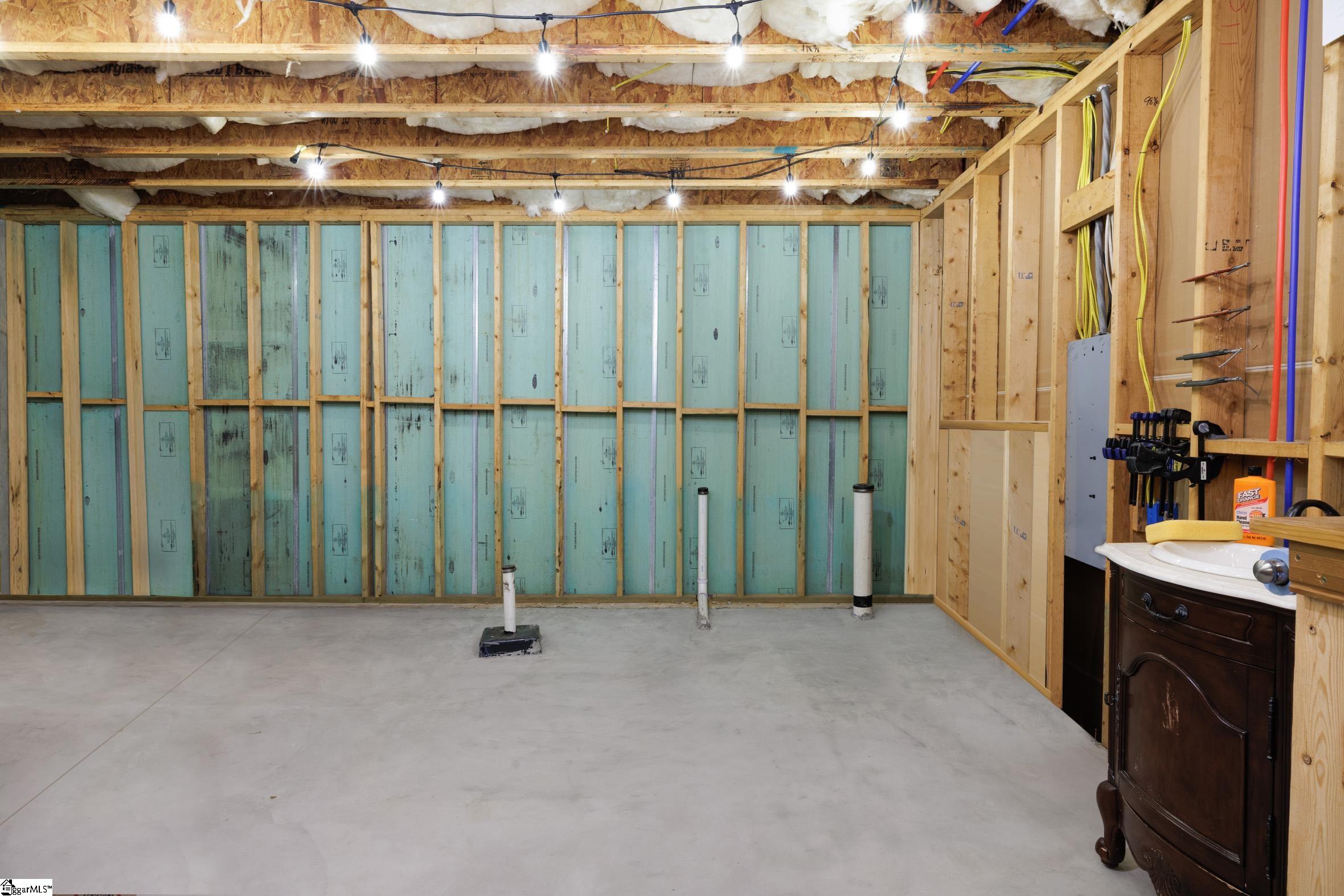19 Edge Court UNIT Unit A Greenville, SC 29609