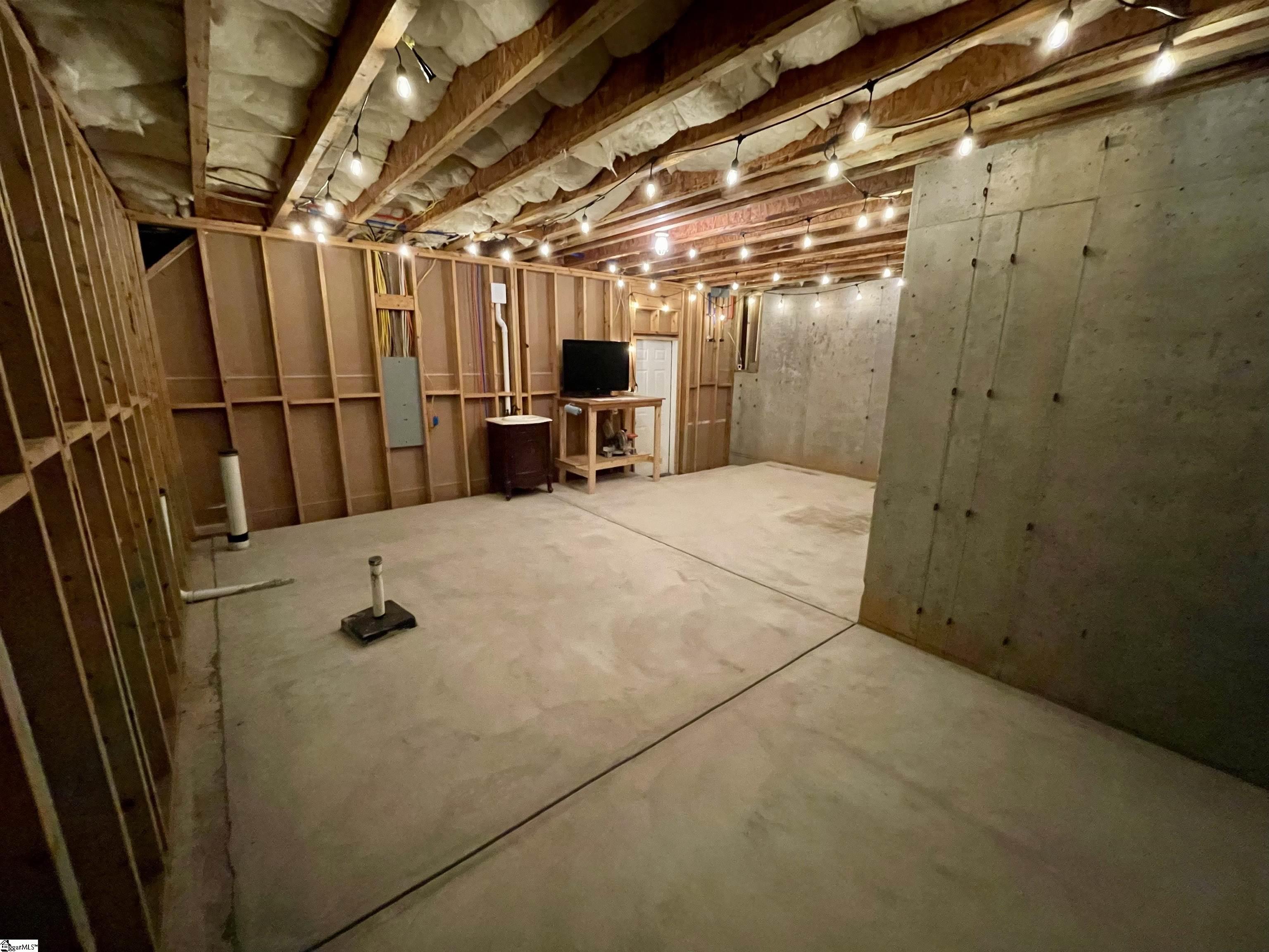 19 Edge Court UNIT Unit A Greenville, SC 29609