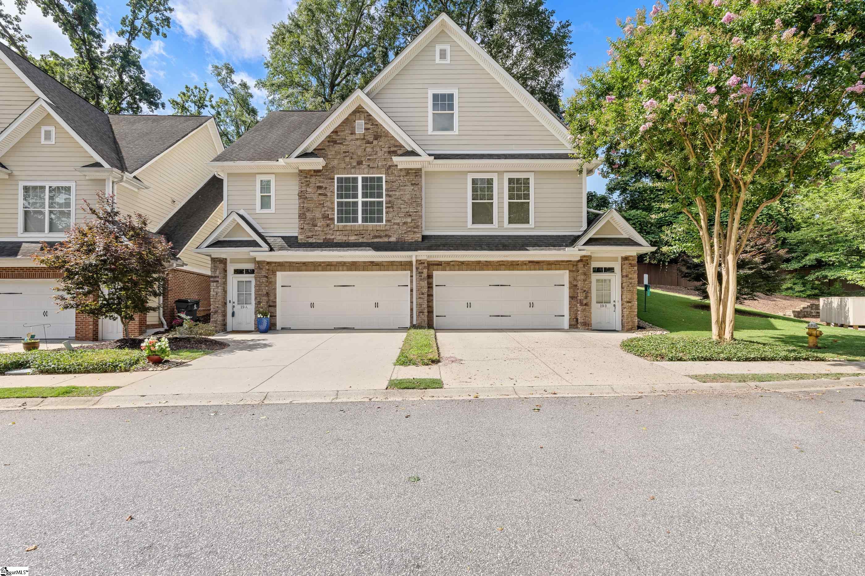 19 Edge Court UNIT Unit A Greenville, SC 29609