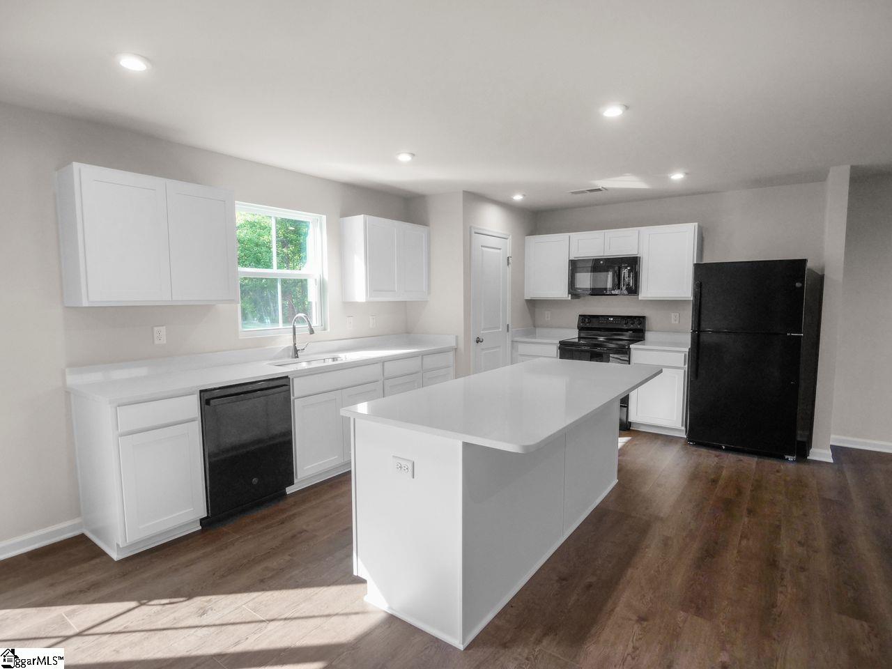 789 Baker Way Moore, SC 29369