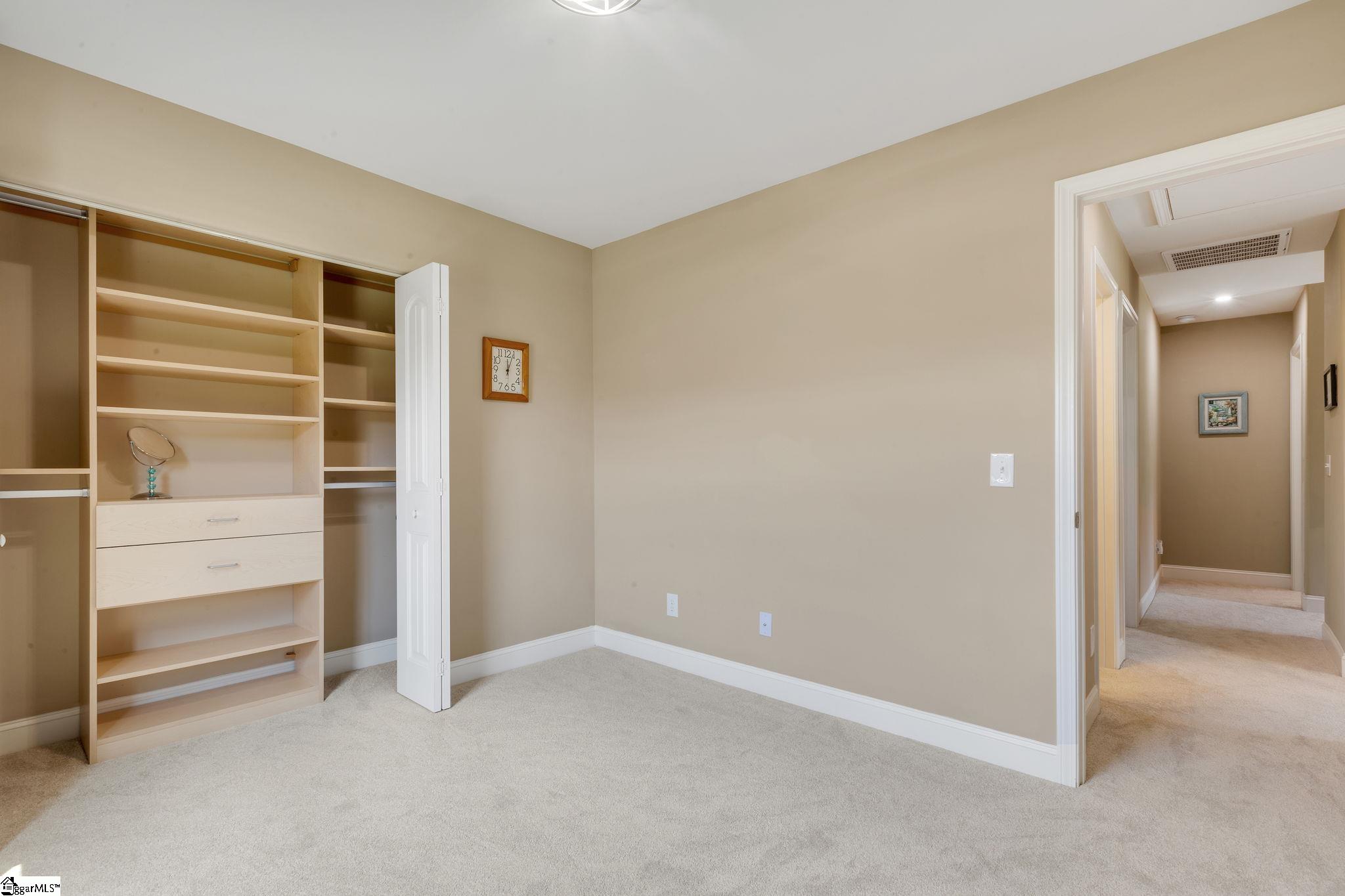 133 Stoneledges Lane Taylors, SC 29687