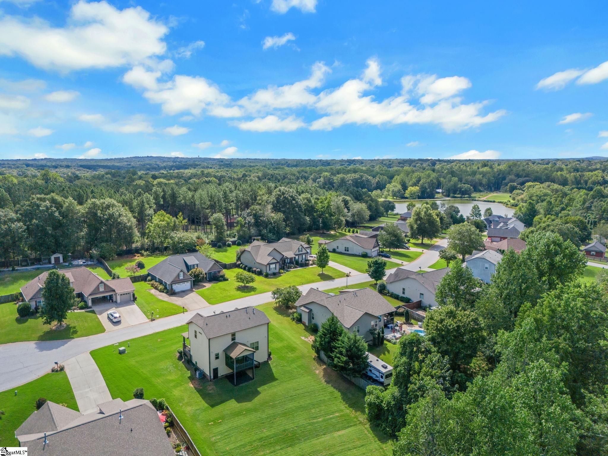 133 Stoneledges Lane Taylors, SC 29687