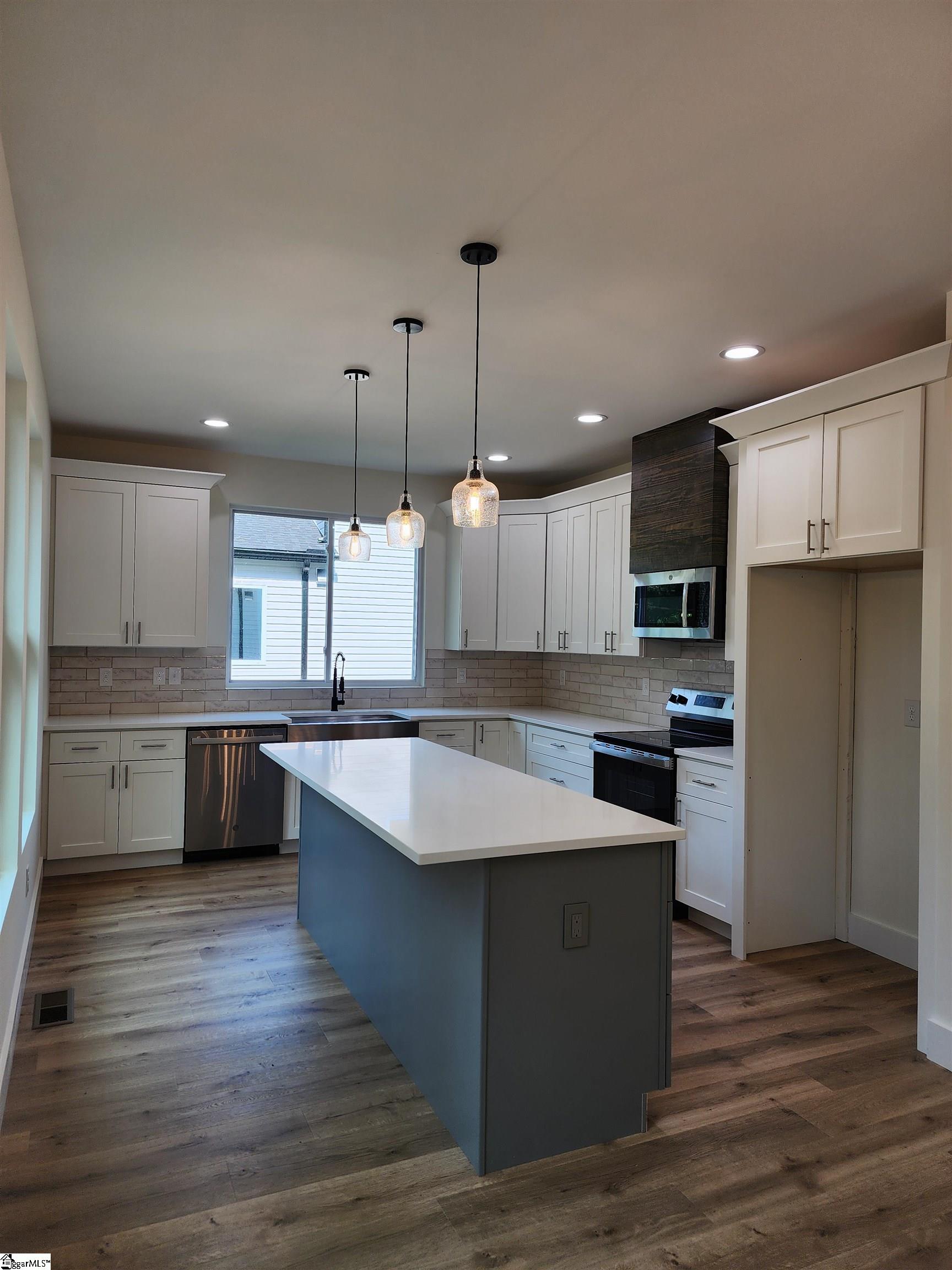 2014 Driftwood Way Anderson, SC 29625