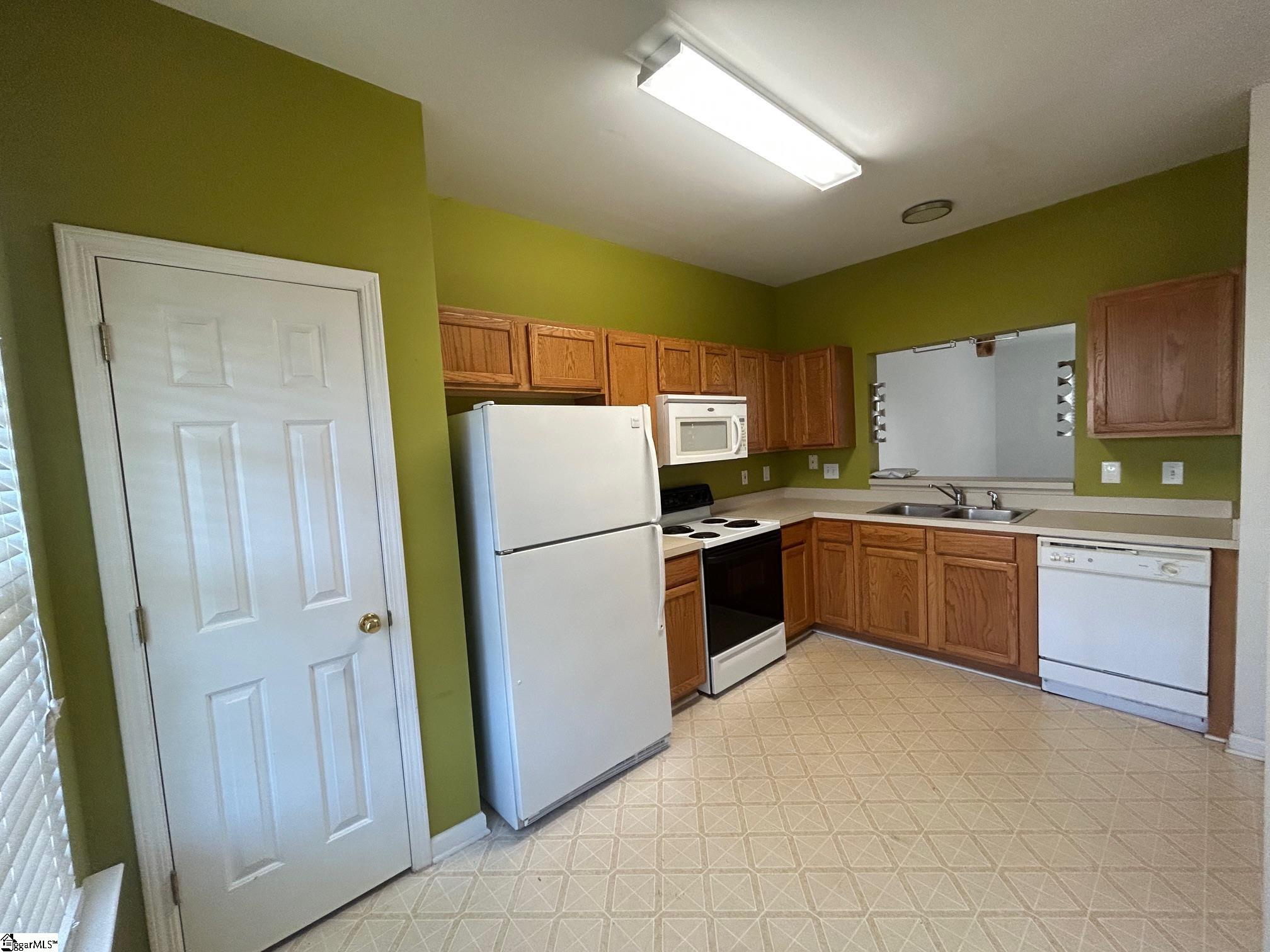 555 Waterbrook Drive Greenville, SC 29607