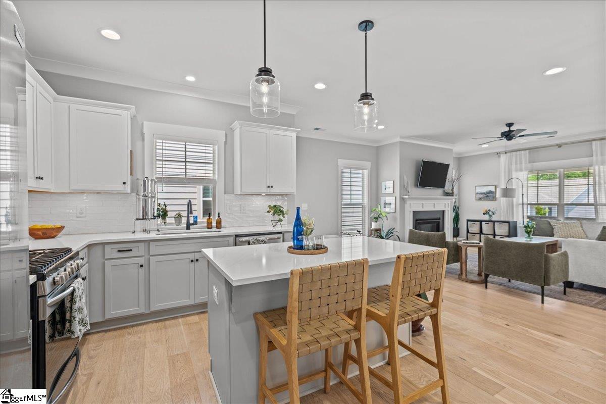 9 Logan Knoll Lane Greenville, SC 29607