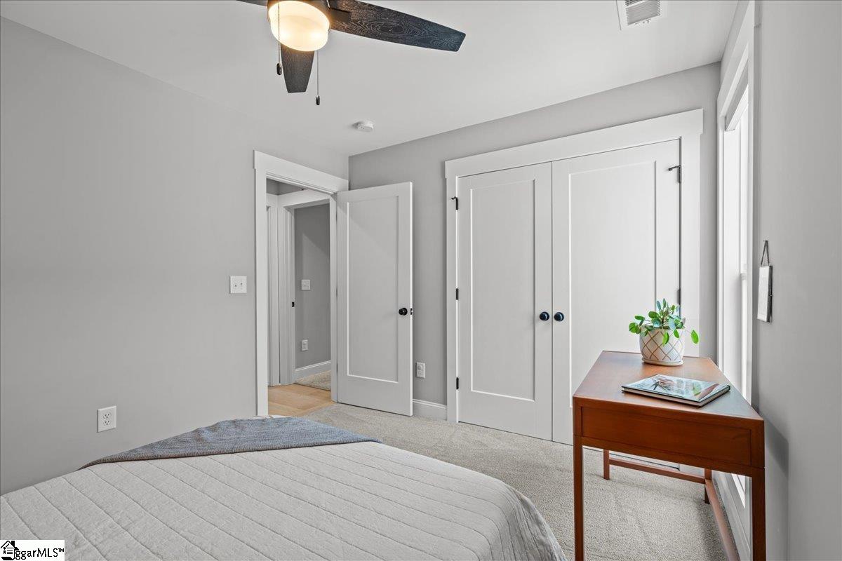 9 Logan Knoll Lane Greenville, SC 29607