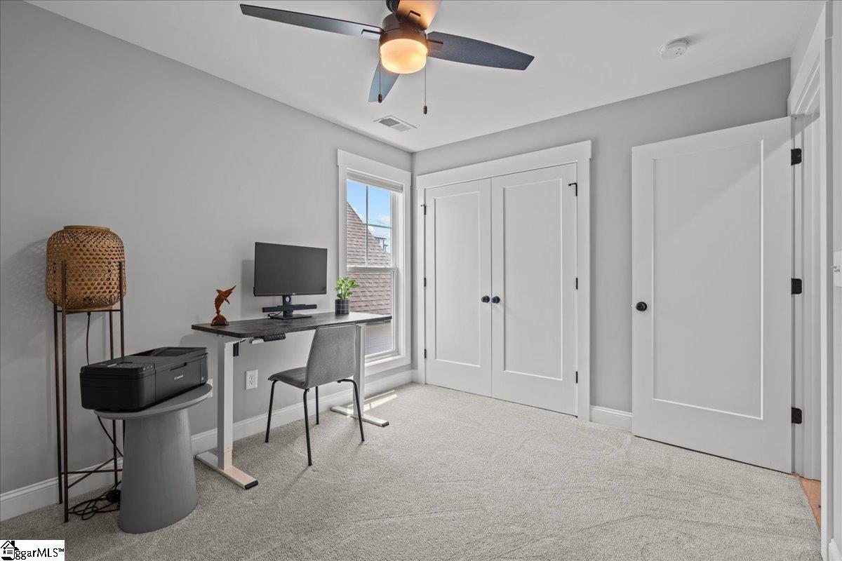9 Logan Knoll Lane Greenville, SC 29607