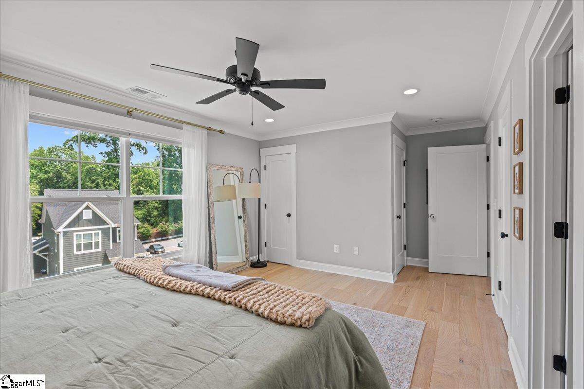 9 Logan Knoll Lane Greenville, SC 29607