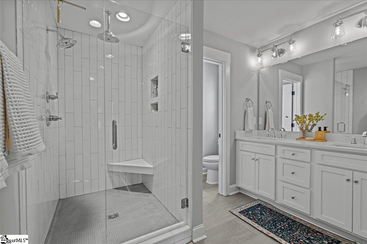 9 Logan Knoll Lane Greenville, SC 29607