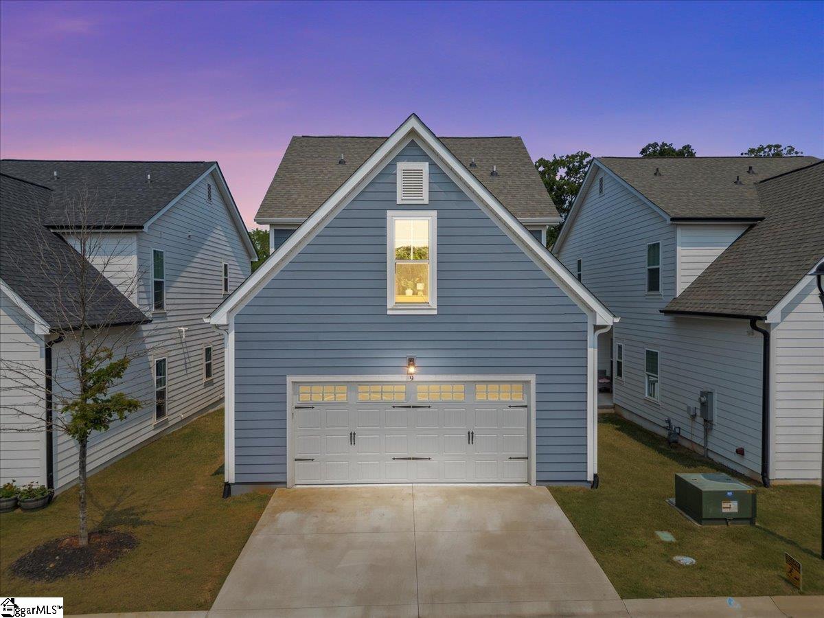 9 Logan Knoll Lane Greenville, SC 29607