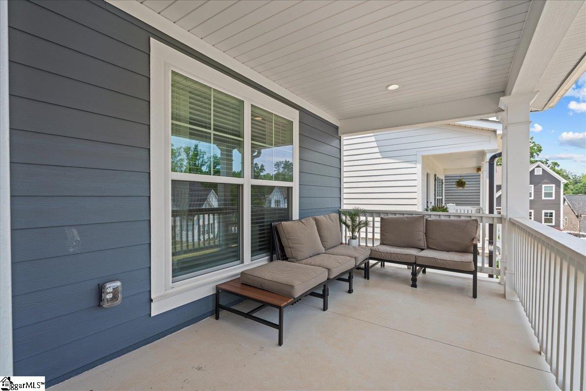 9 Logan Knoll Lane Greenville, SC 29607