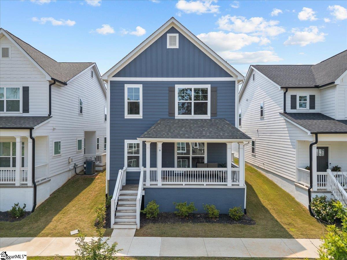 9 Logan Knoll Lane Greenville, SC 29607