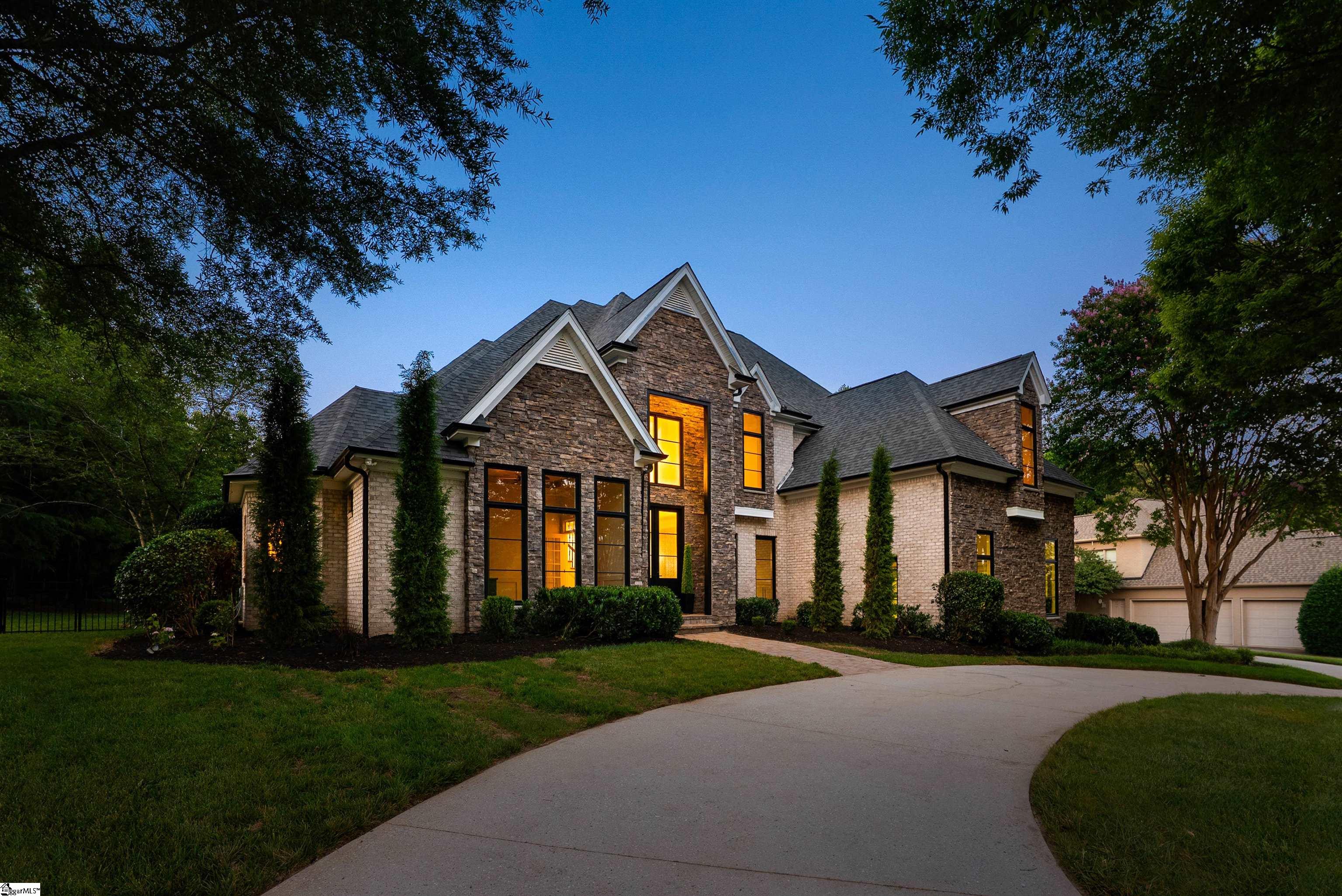 601 Brixton Circle Simpsonville, SC 29681