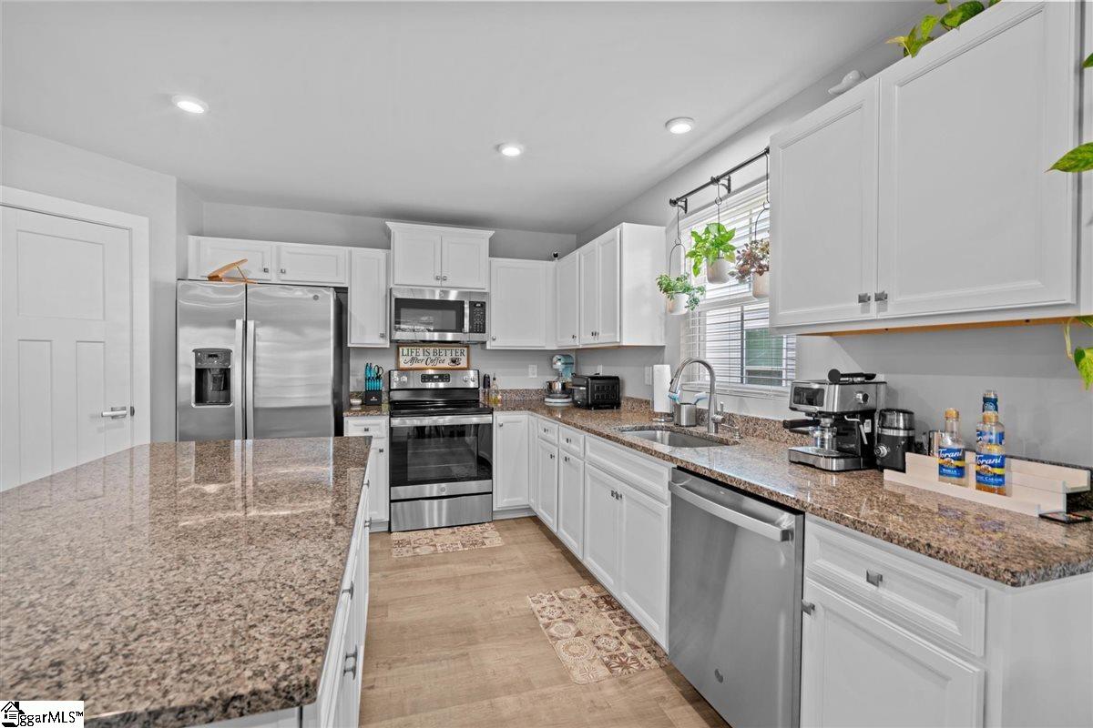 3 Grove Landing Piedmont, SC 29673