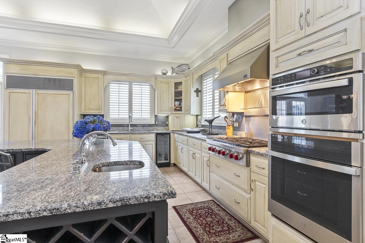 33 Southview Ledge Road Landrum, SC 29356