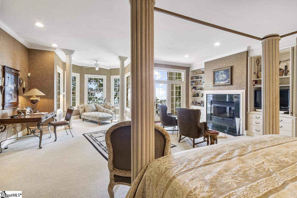 33 Southview Ledge Road Landrum, SC 29356