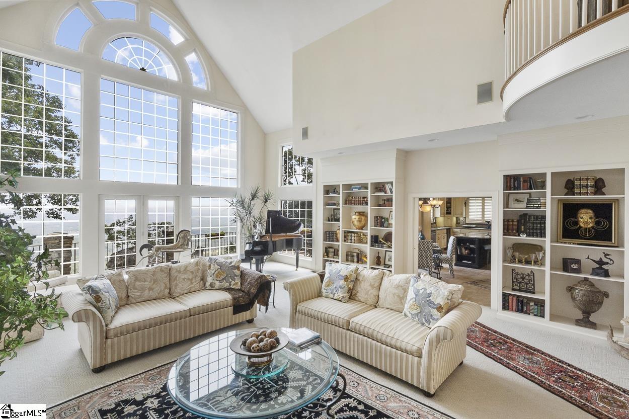 33 Southview Ledge Road Landrum, SC 29356