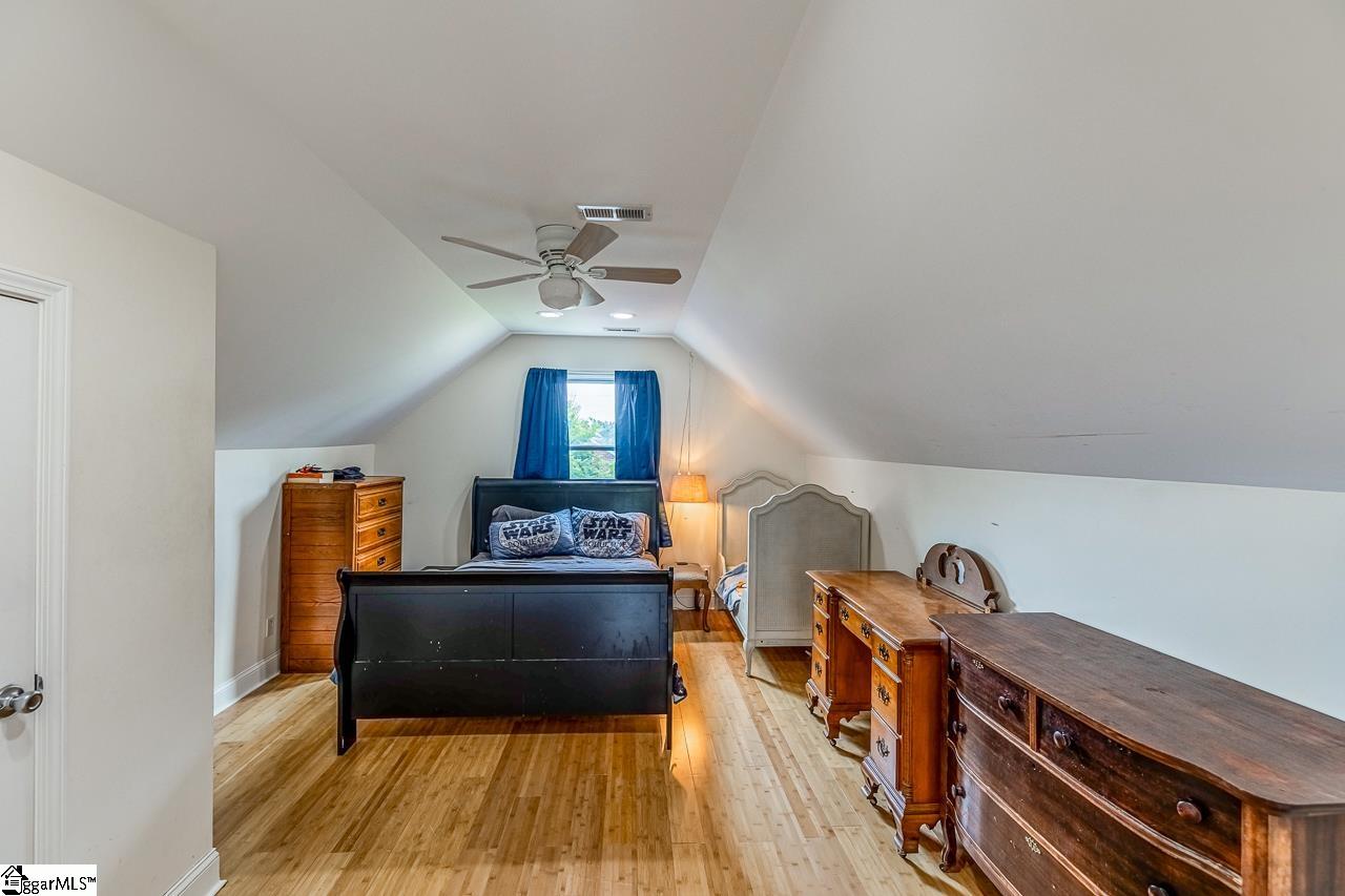 6913 White Horse Road Greenville, SC 29611-2528