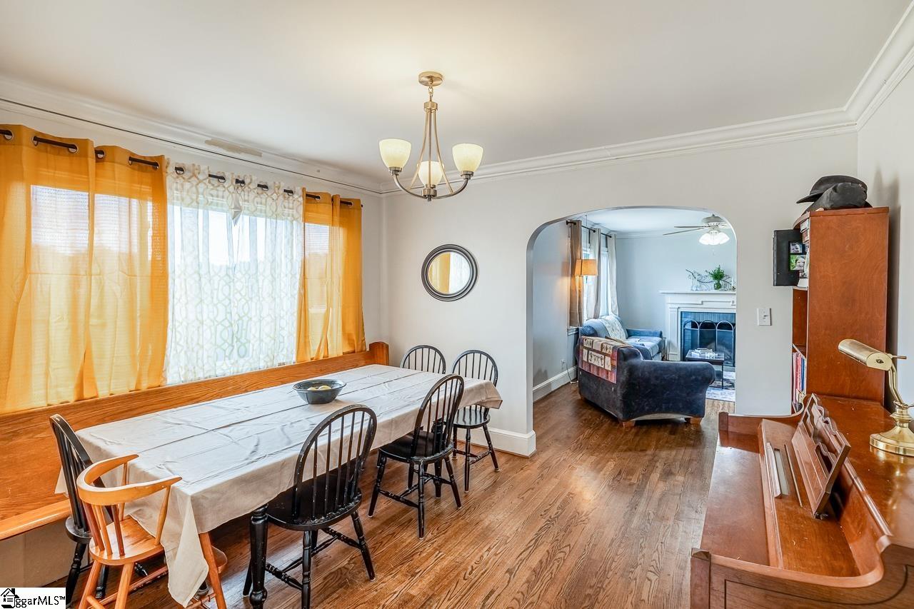6913 White Horse Road Greenville, SC 29611-2528