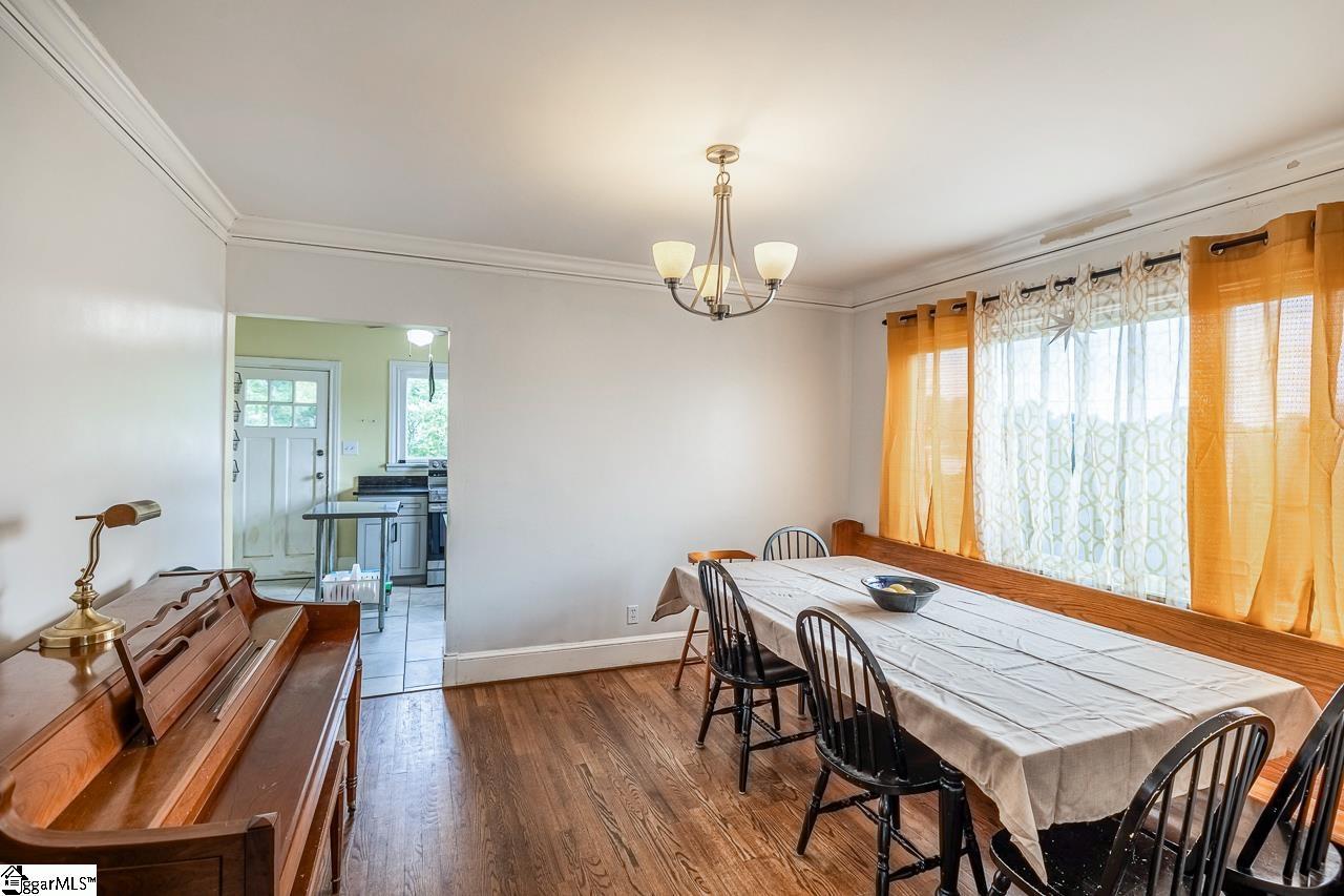 6913 White Horse Road Greenville, SC 29611-2528
