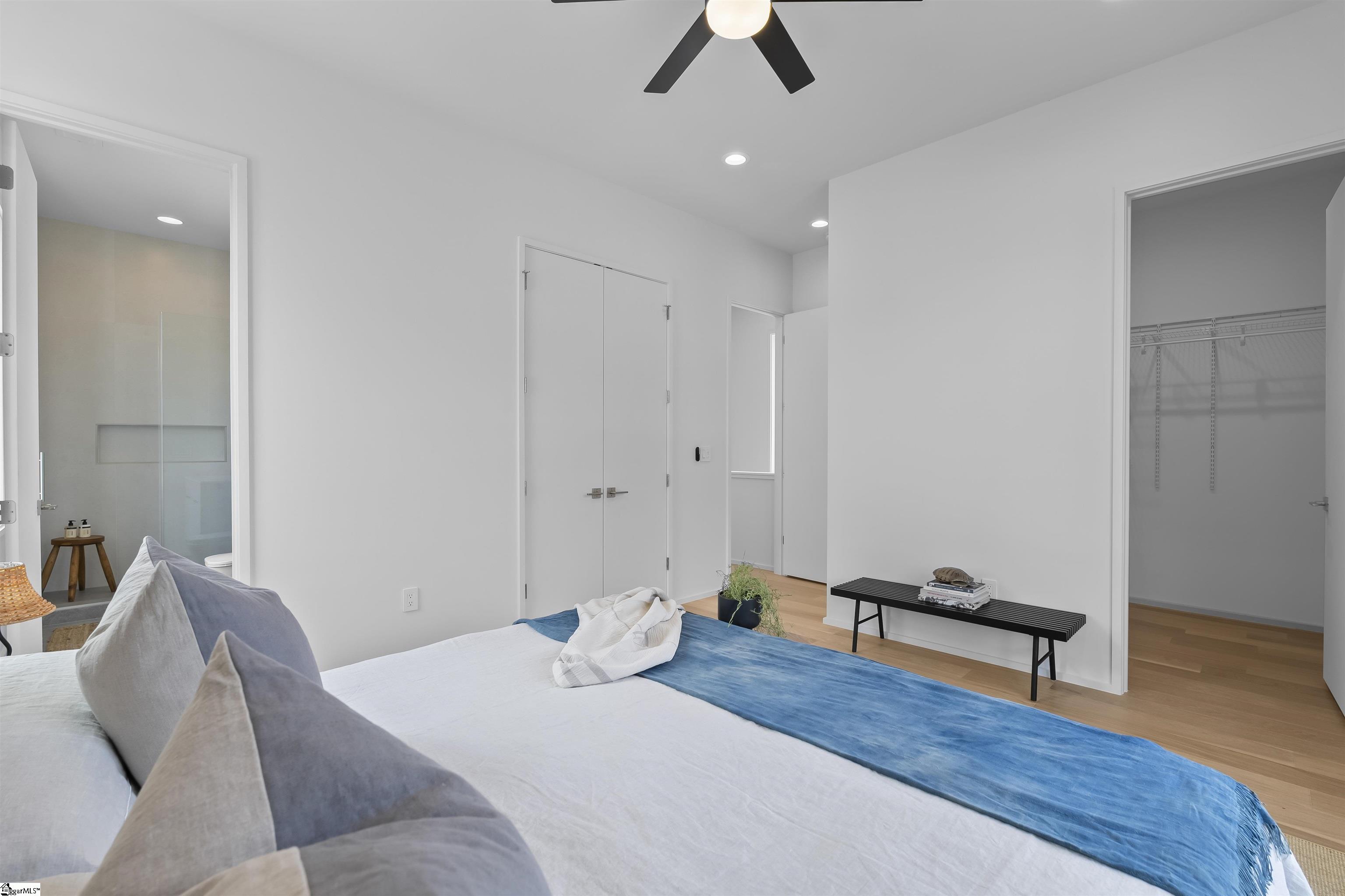 37 Baywood Avenue Greenville, SC 29607