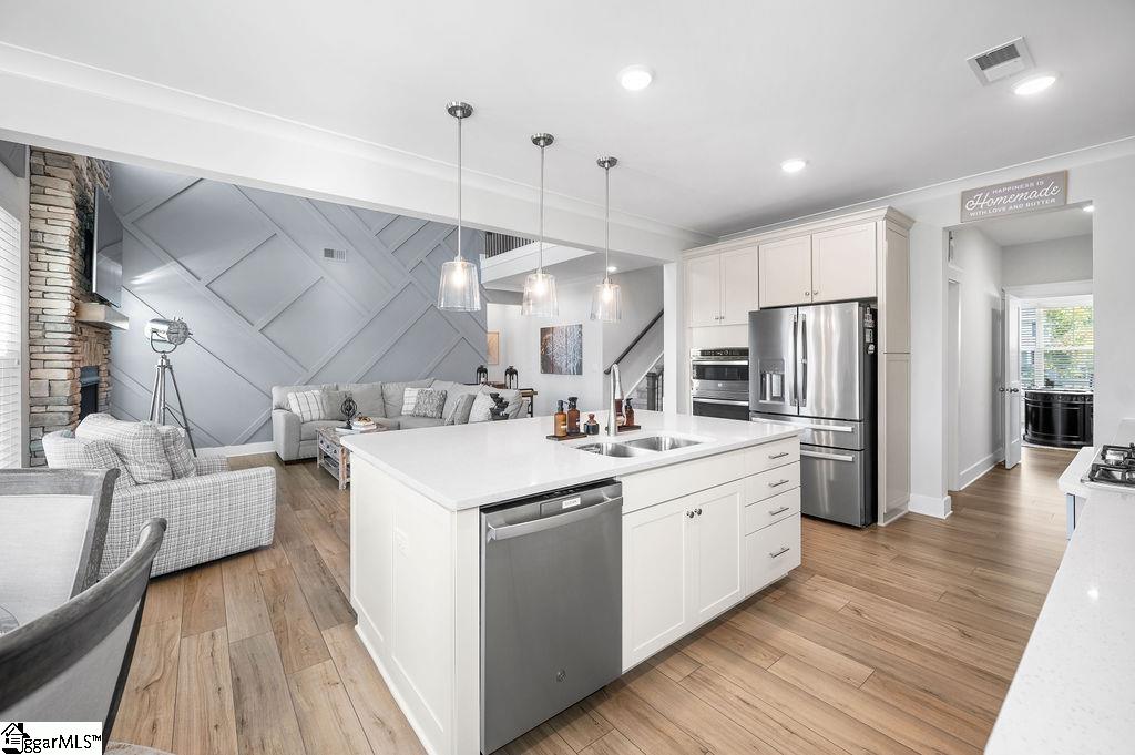 147 Bellecrest Lane Greenville, SC 29607